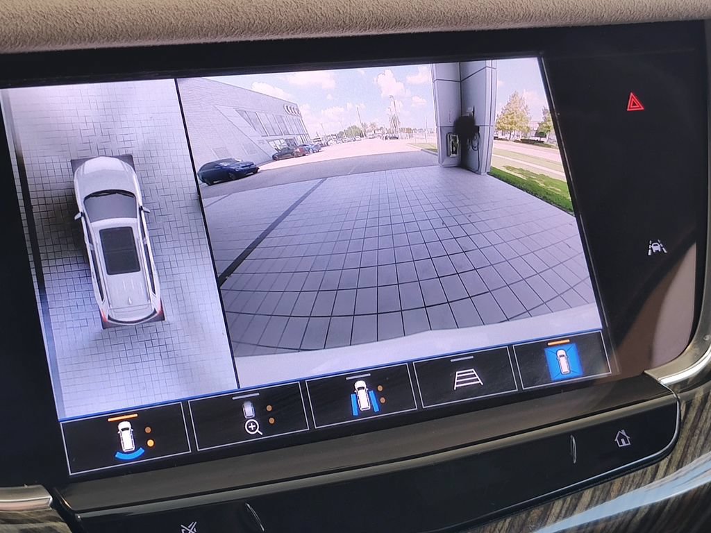 Used 2022 Cadillac XT6 Premium Luxury w/ Platinum Package AWD/4WD image 41