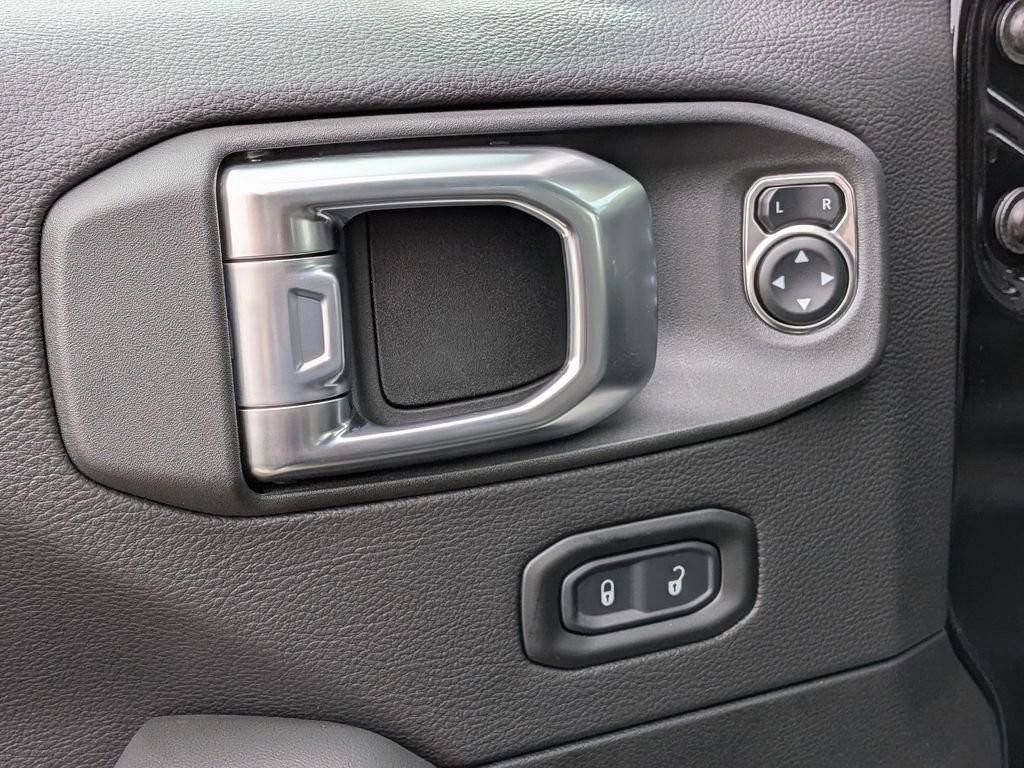 New 2026 Jeep Wrangler Unlimited Rubicon image 14