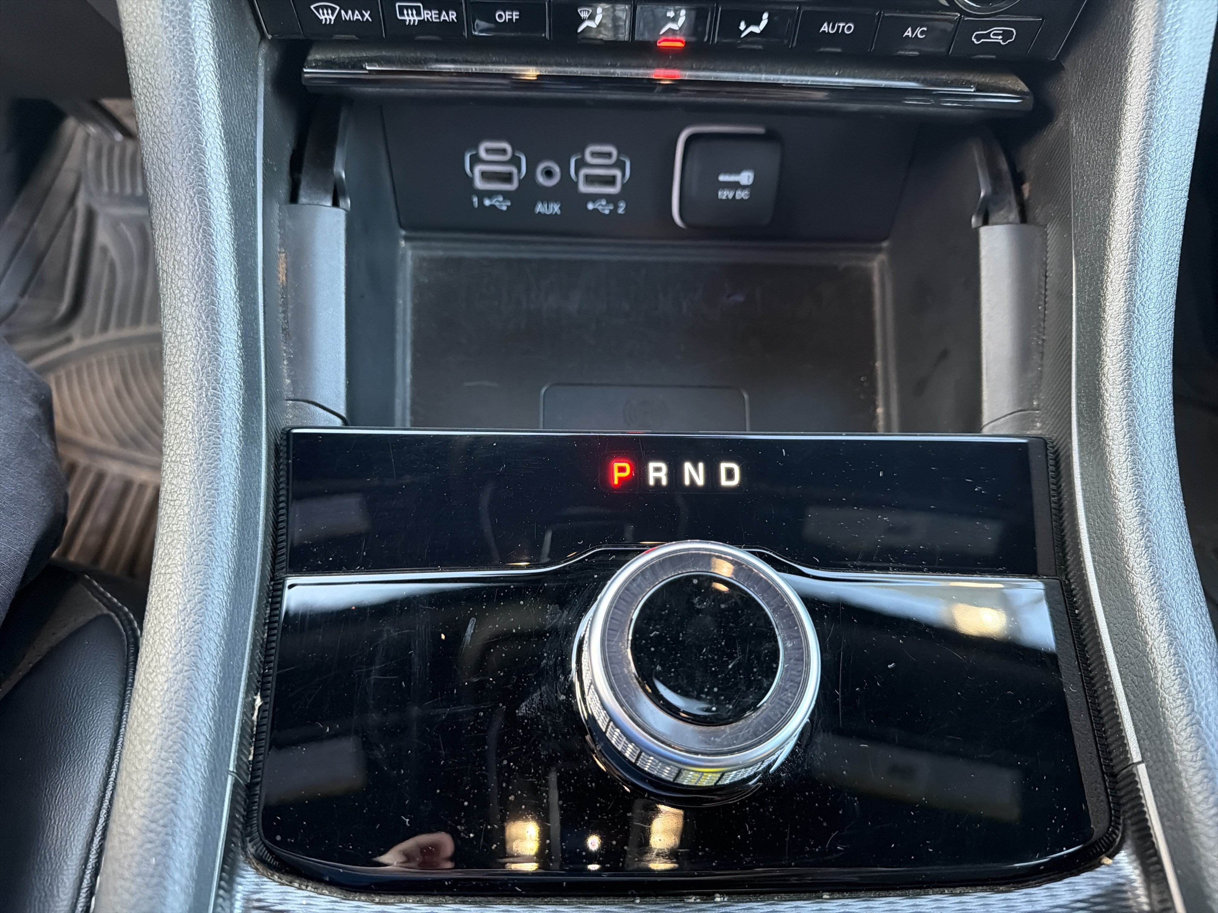 Used 2024 Jeep Grand Cherokee Altitude AWD/4WD image 19
