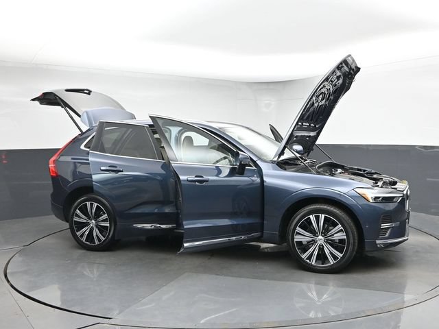 Used 2023 Volvo XC60 B5 Plus w/ Climate Package AWD/4WD image 49
