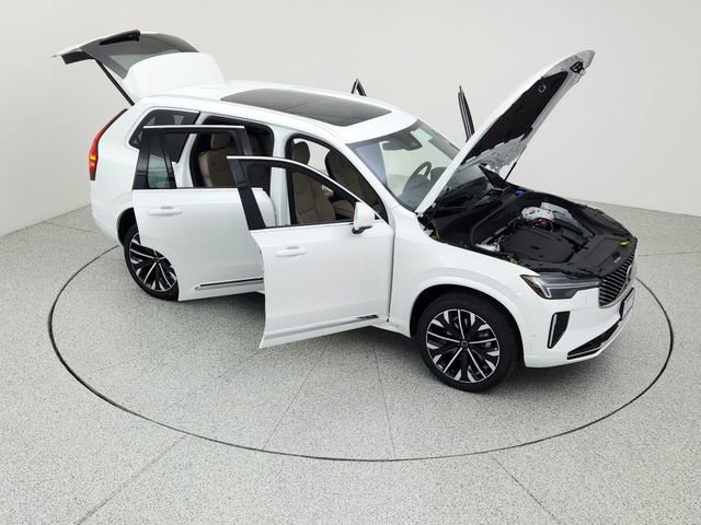 New 2026 Volvo XC90 B6 Plus w/ Protection Package Premier image 41