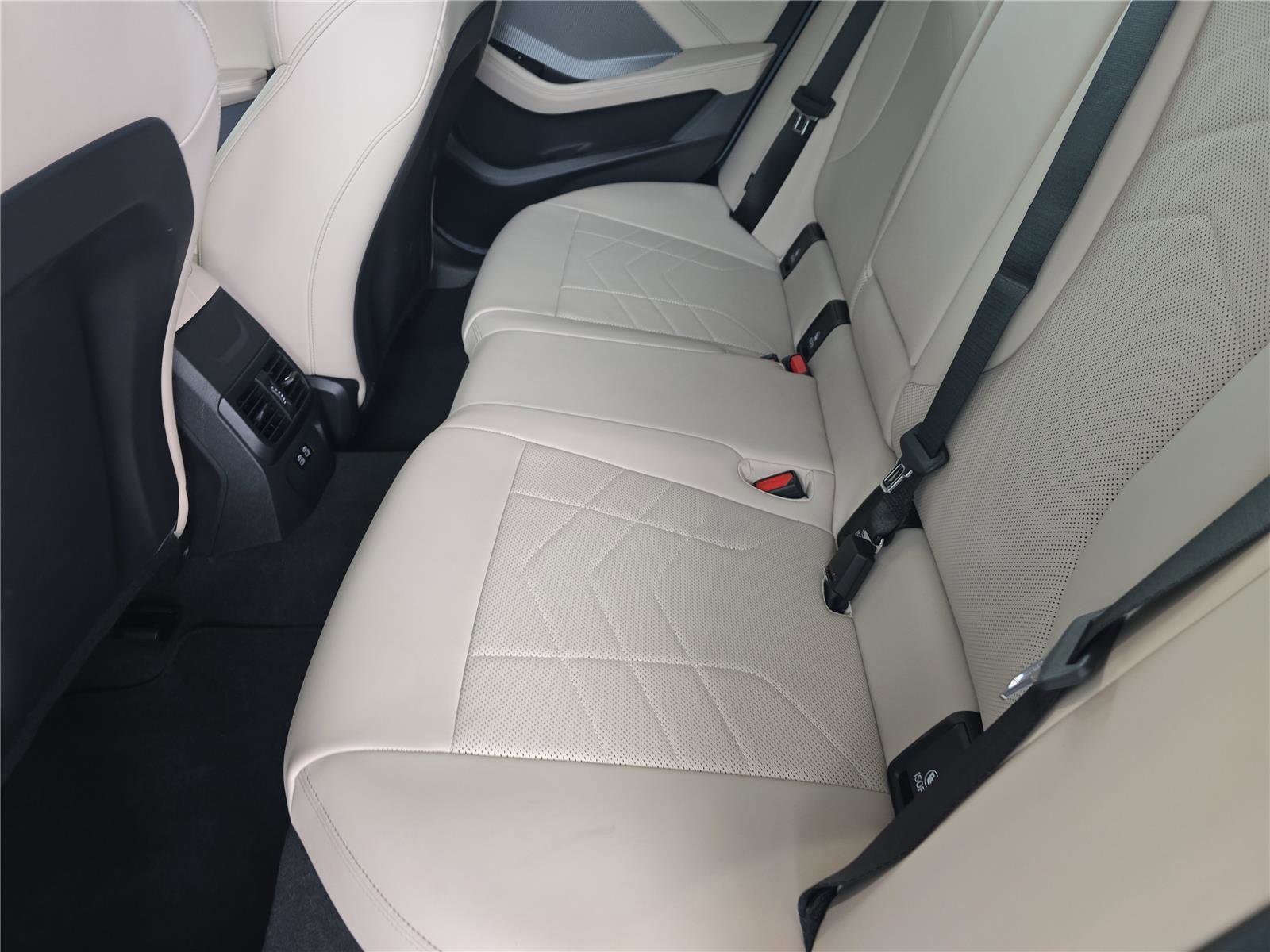 Certified 2026 BMW 228i w/ Technology Package FWD image 12