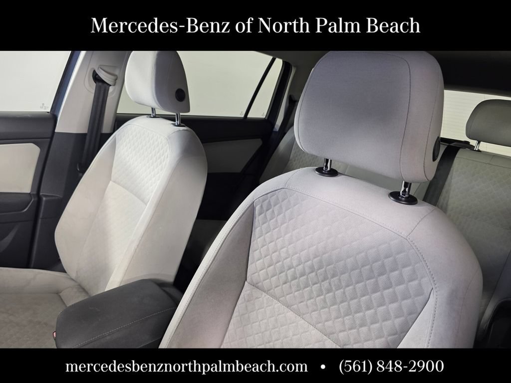 Used 2018 Volkswagen Tiguan S AWD/4WD image 9