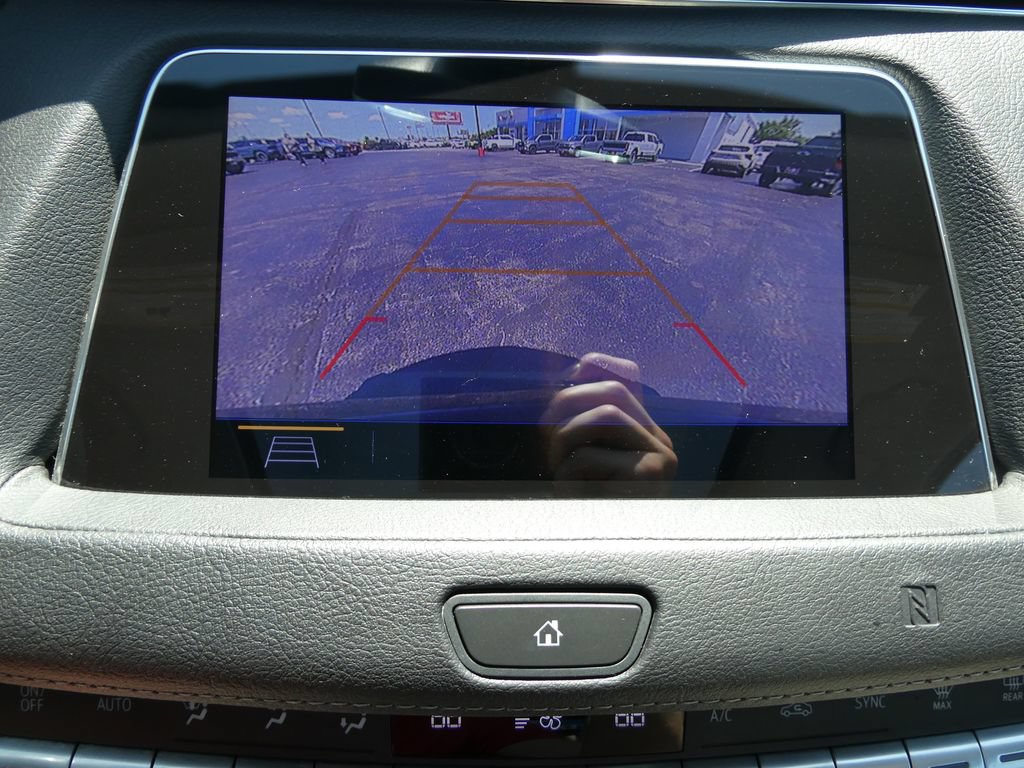 Used 2019 Cadillac XT4 Luxury w/ Cold Weather Package FWD image 34