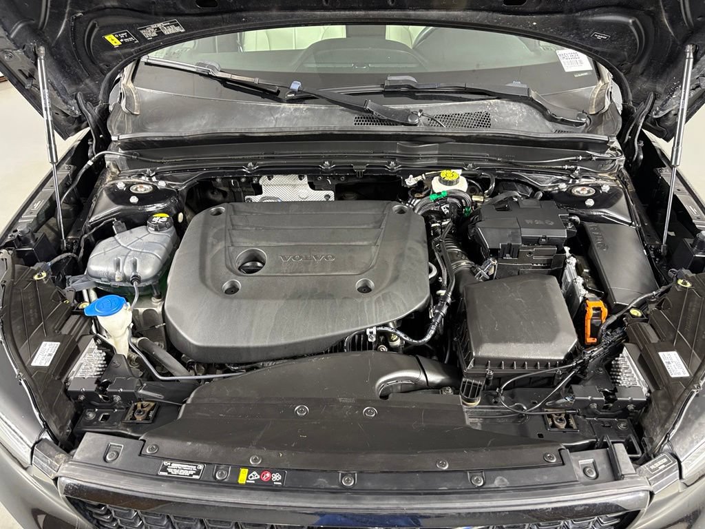 Used 2024 Volvo XC40 B5 Plus w/ Climate Package AWD/4WD image 90