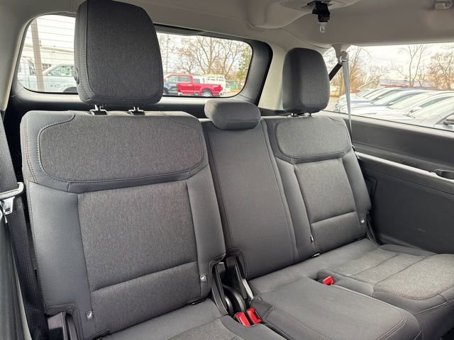 Used 2025 Ford Expedition Max XL image 12