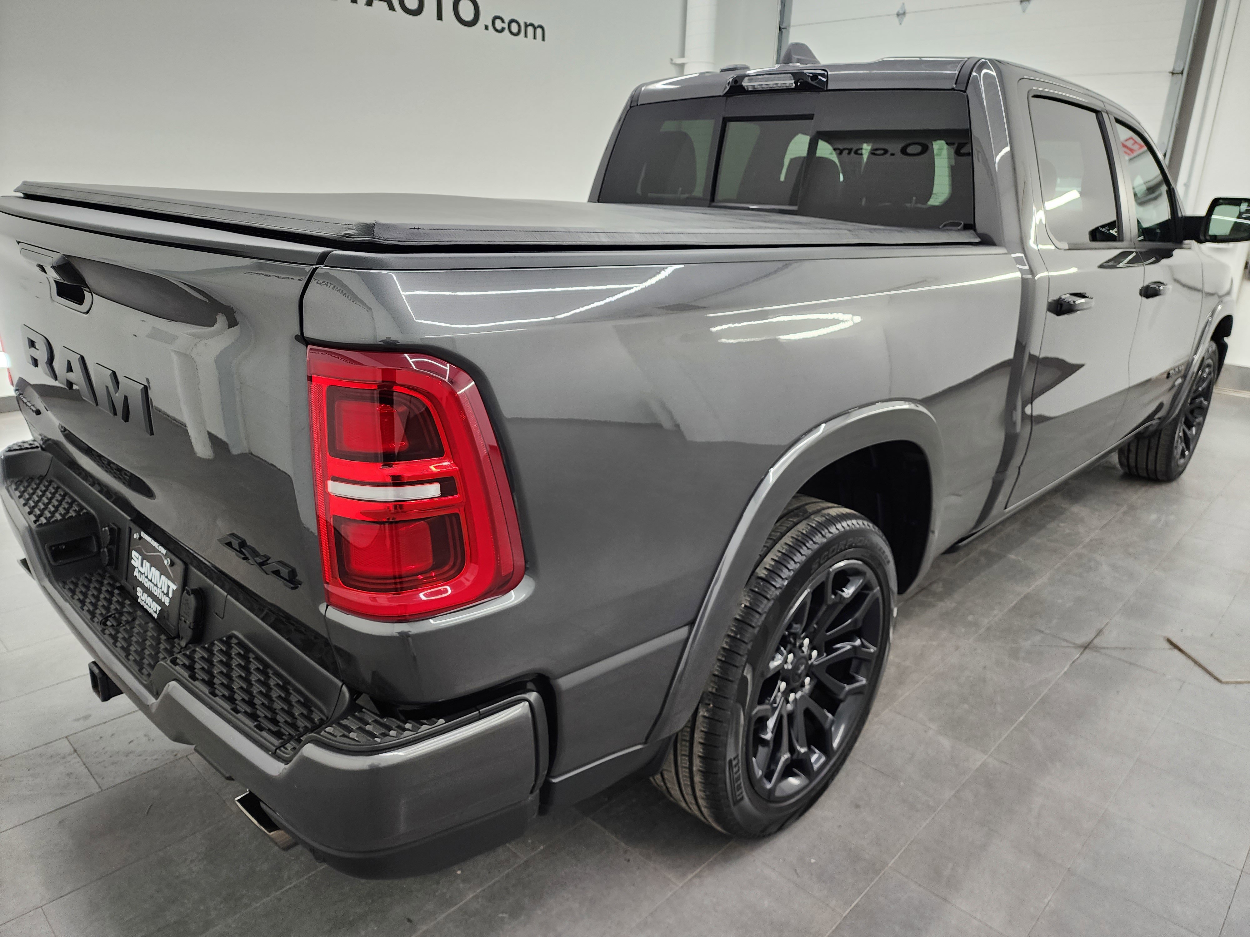 Used 2025 RAM 1500 Limited image 4