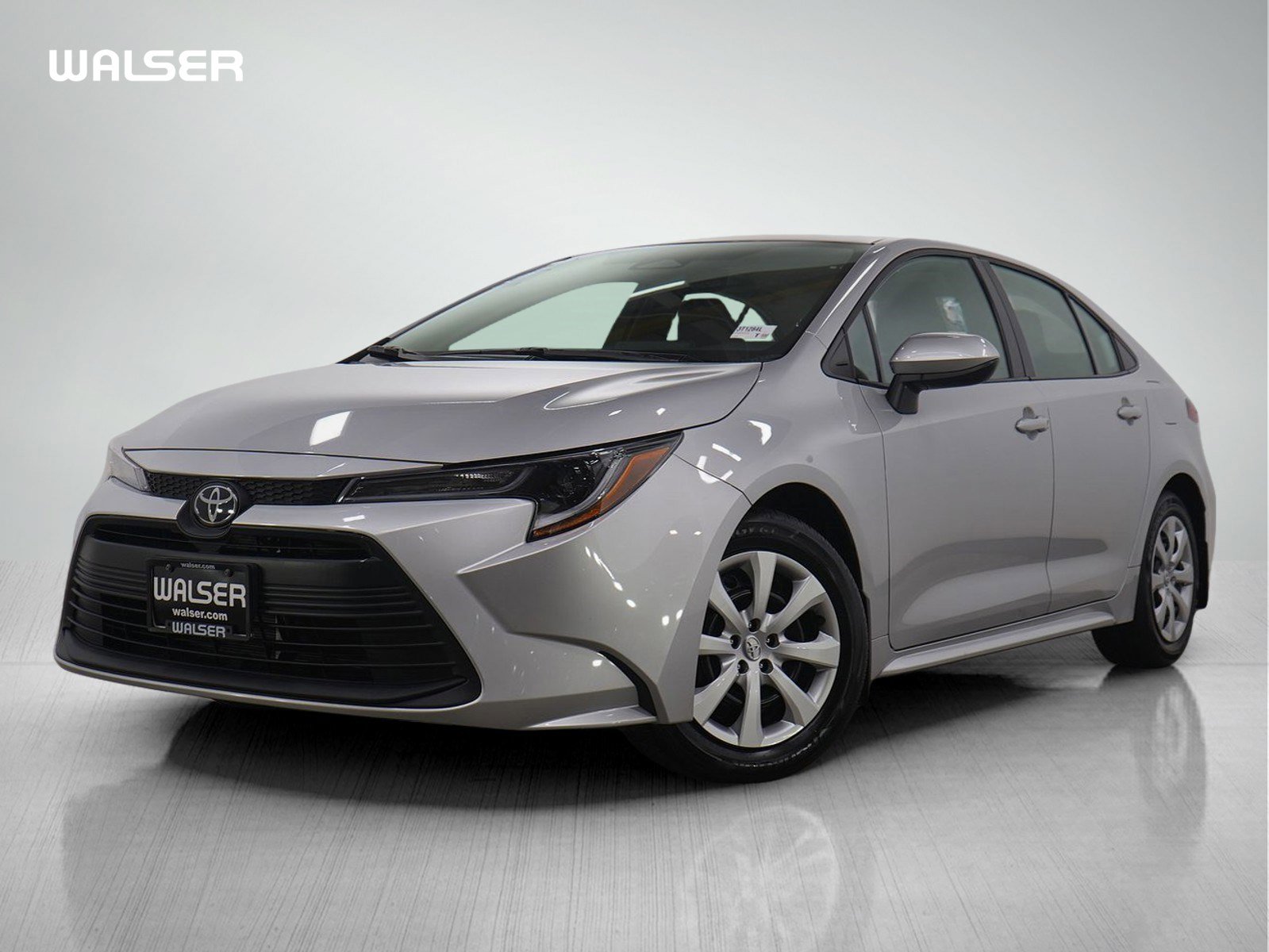 Used 2024 Toyota Corolla LE video 1