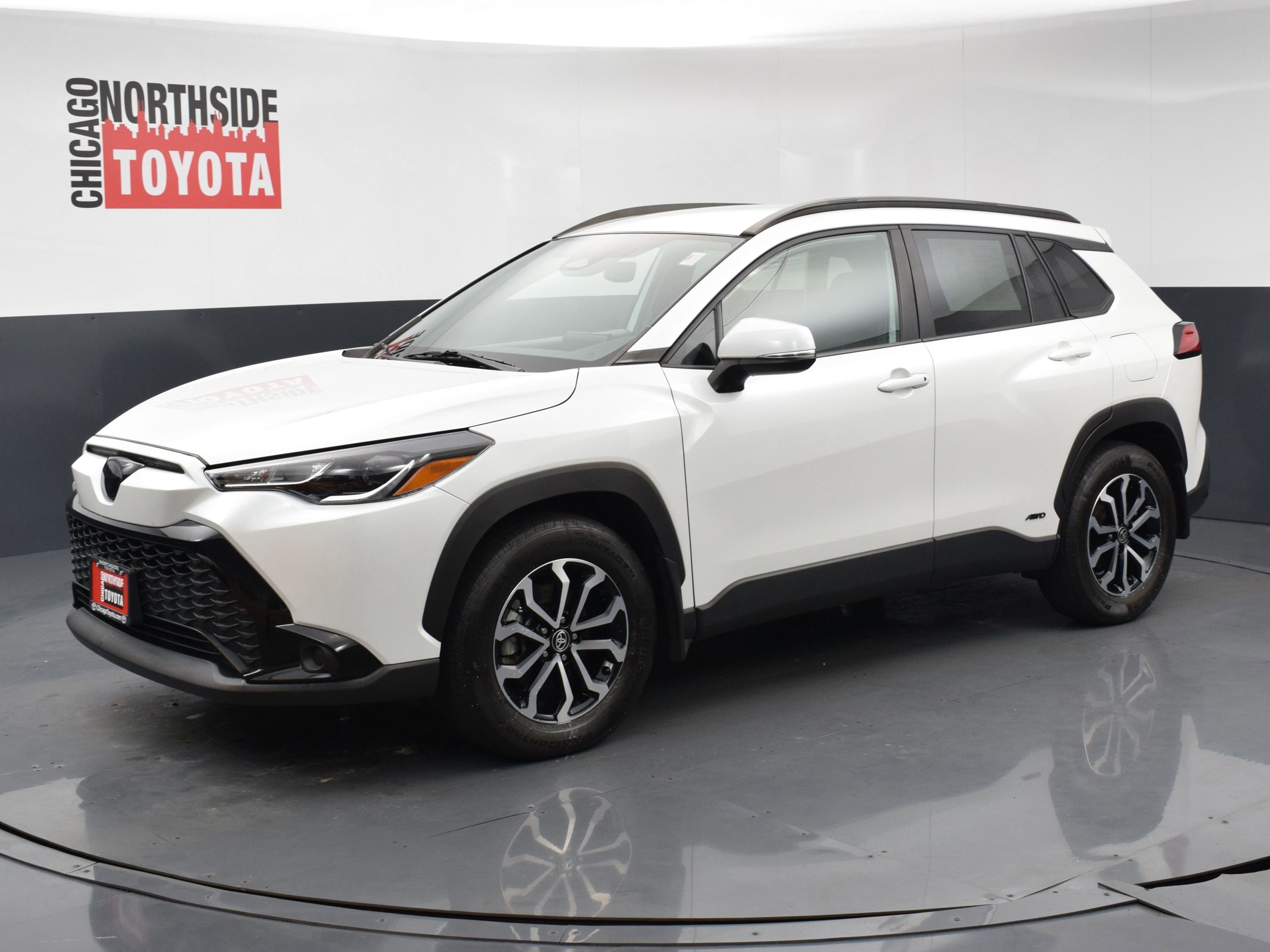 Used 2024 Toyota Corolla Cross AWD Hybrid image 8