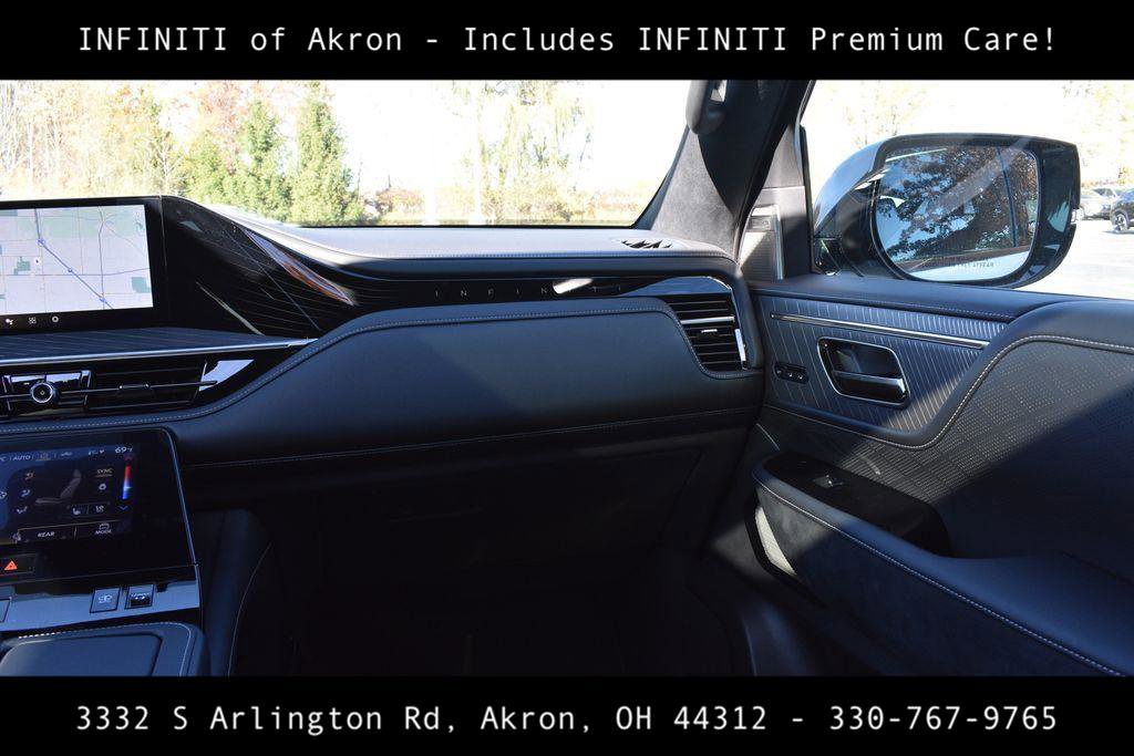 New 2026 INFINITI QX80 Autograph w/ Premium Cargo Package image 15