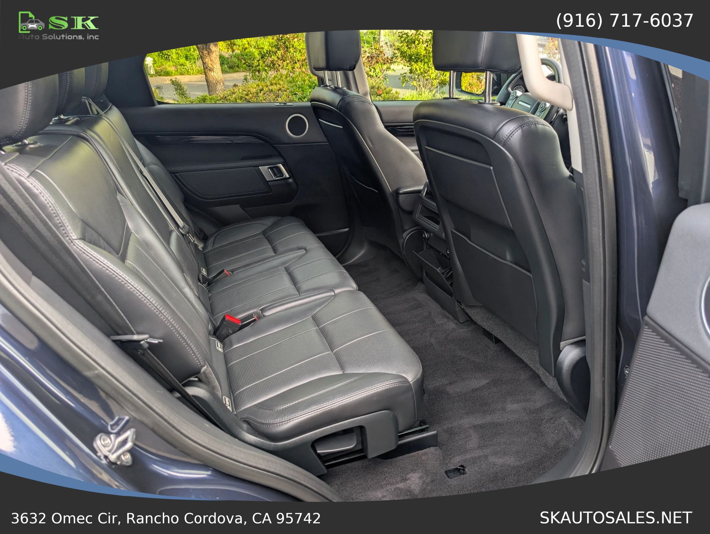 Used 2017 Land Rover Discovery SE AWD/4WD image 30
