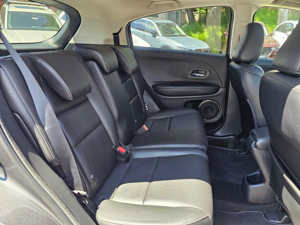 Used 2017 Honda HR-V EX-L image 13