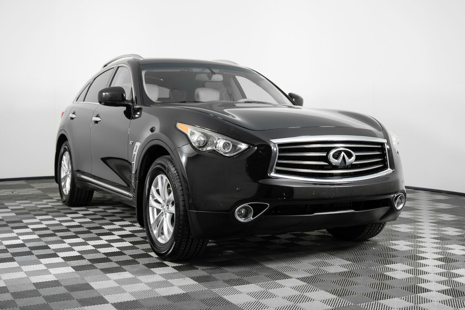 Used 2014 INFINITI QX70 AWD w/ Premium Package image 10