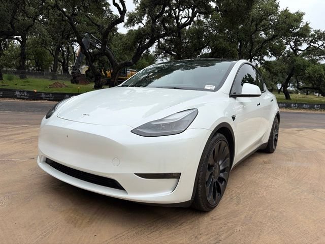 Used 2023 Tesla Model Y Performance AWD/4WD image 2