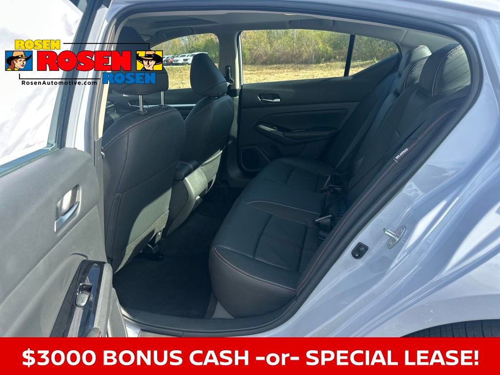 New 2025 Nissan Altima 2.5 SR w/ SR Premium Package image 13
