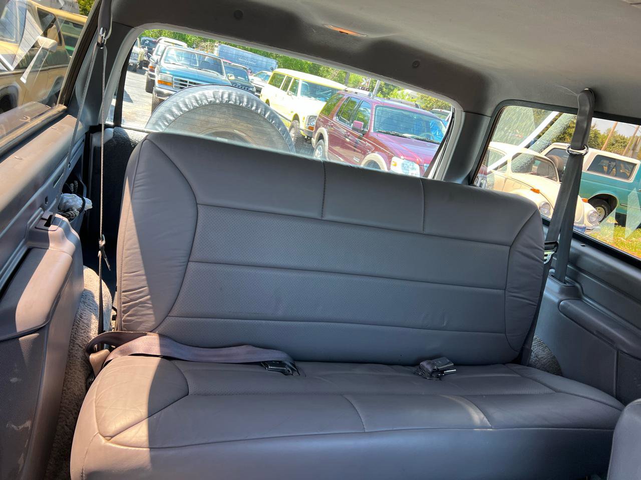 Used 1994 Ford Bronco XLT AWD/4WD image 15