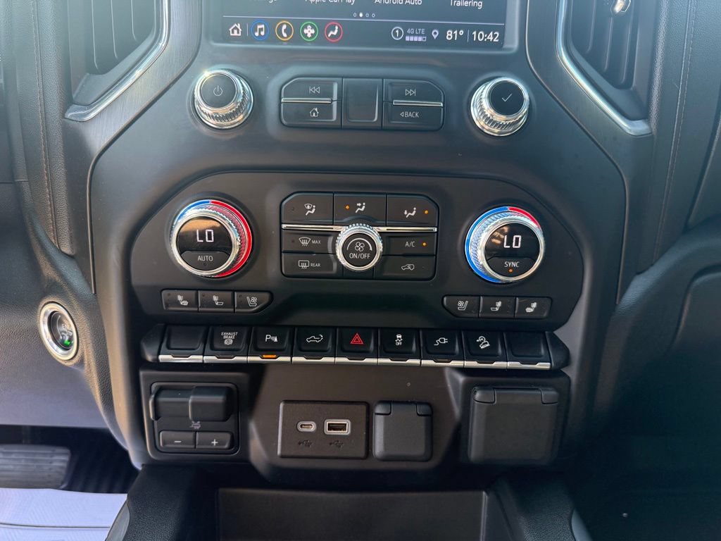 Used 2022 GMC Sierra 2500 AT4 w/ Driver Alert Package I AWD/4WD image 44