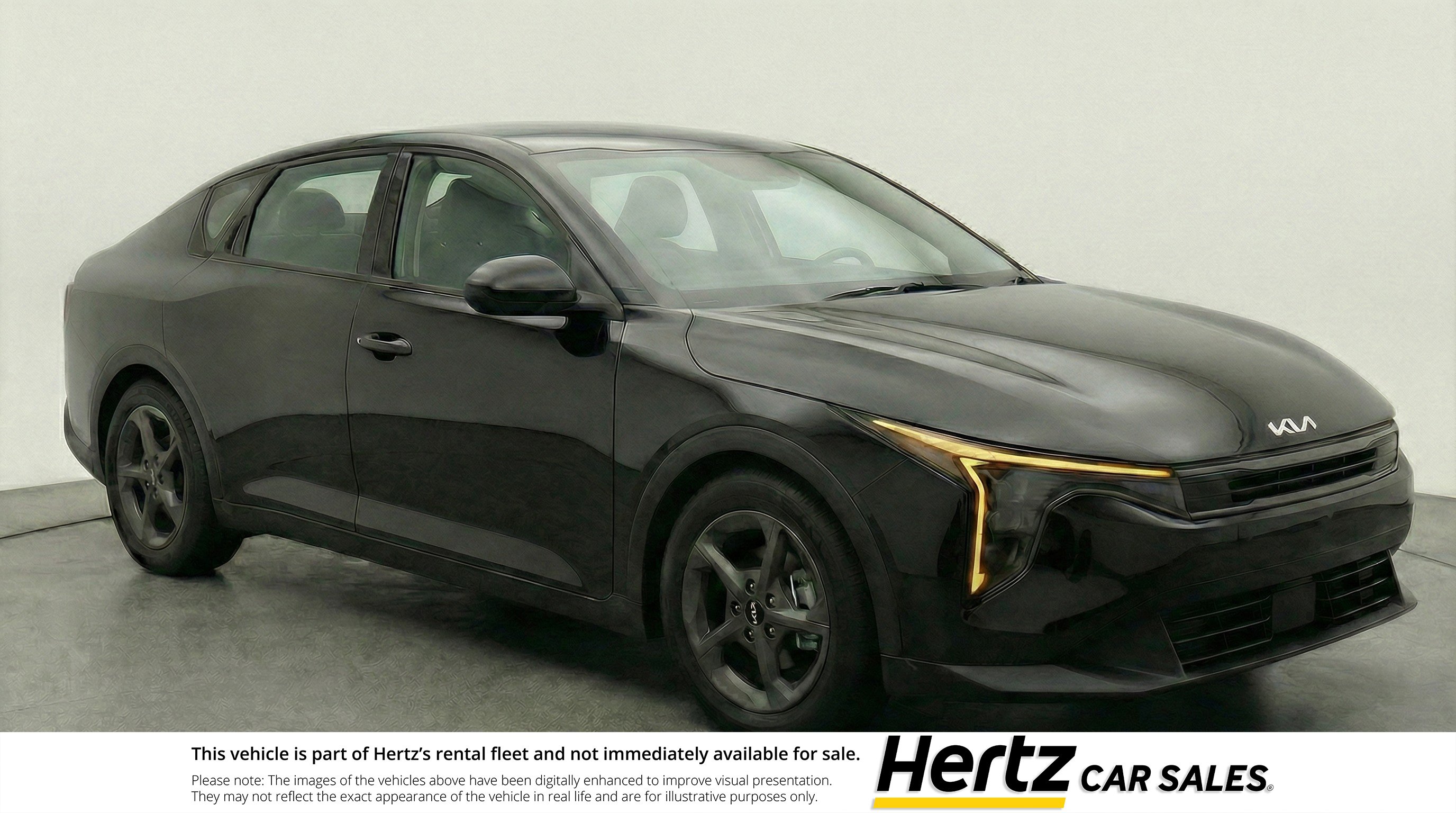 Used 2025 Kia K4 LXS FWD image 1