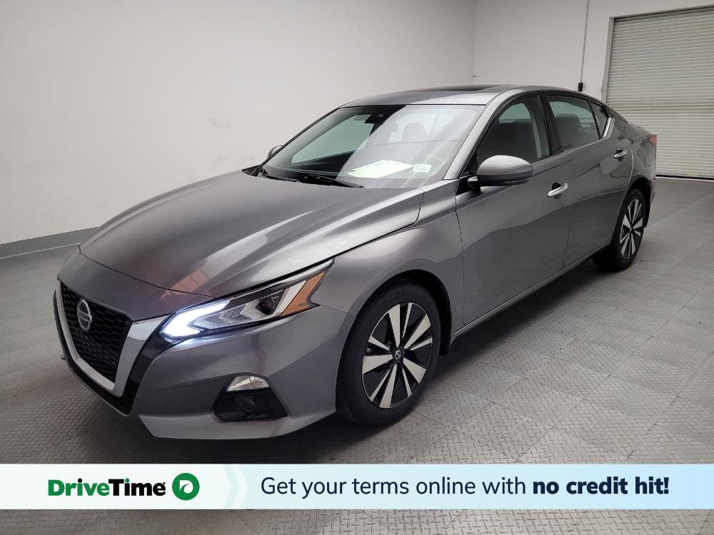 Used 2022 Nissan Altima 2.5 SL image 1