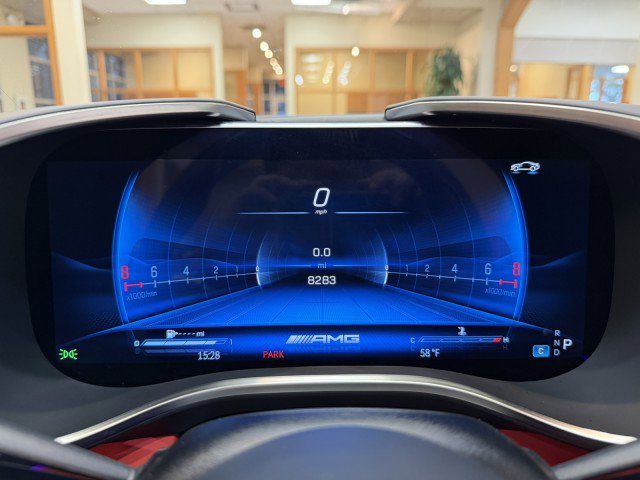 Used 2022 Mercedes-Benz SL 63 AMG 4MATIC image 15