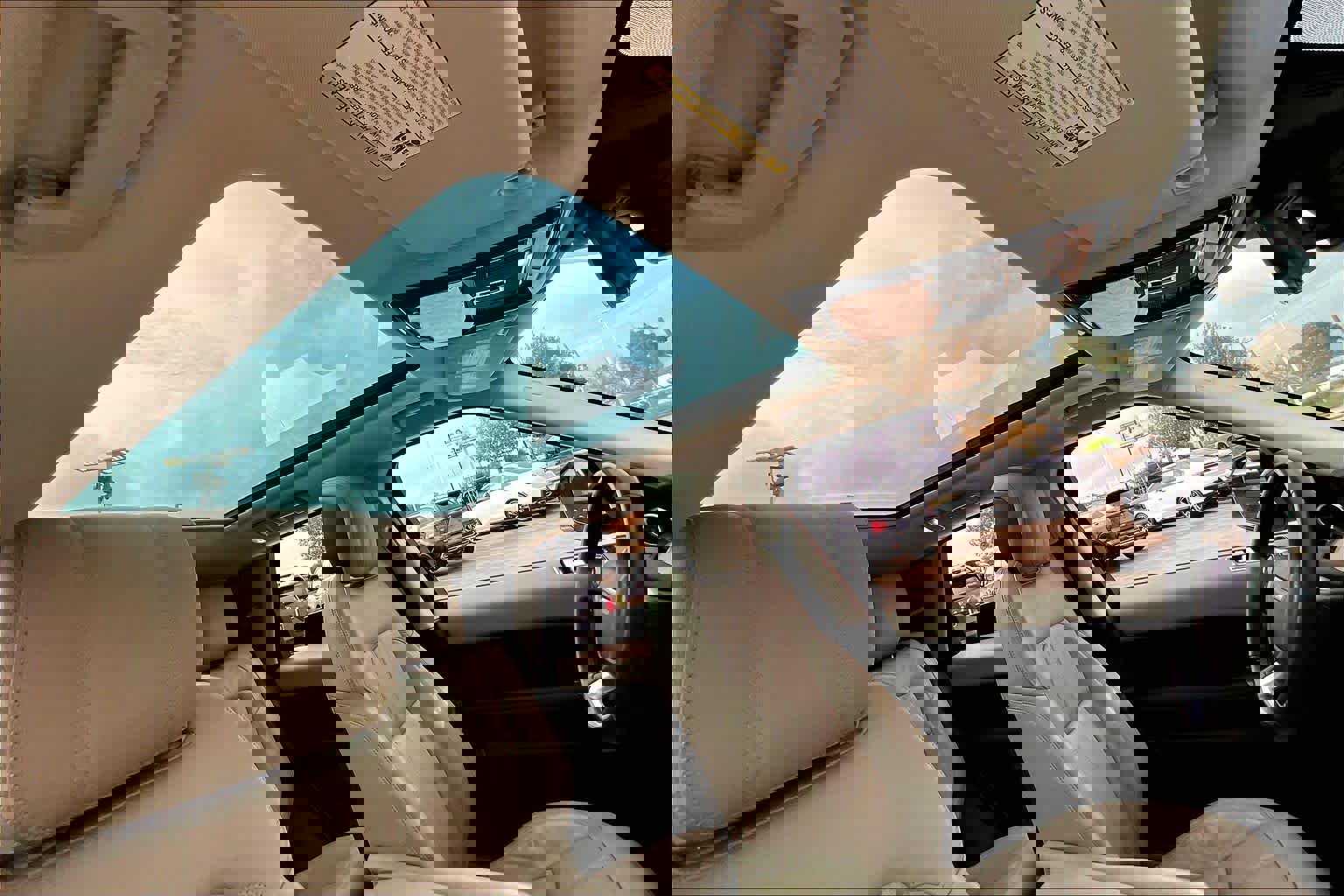 Used 2018 Land Rover Range Rover Sport HSE image 15