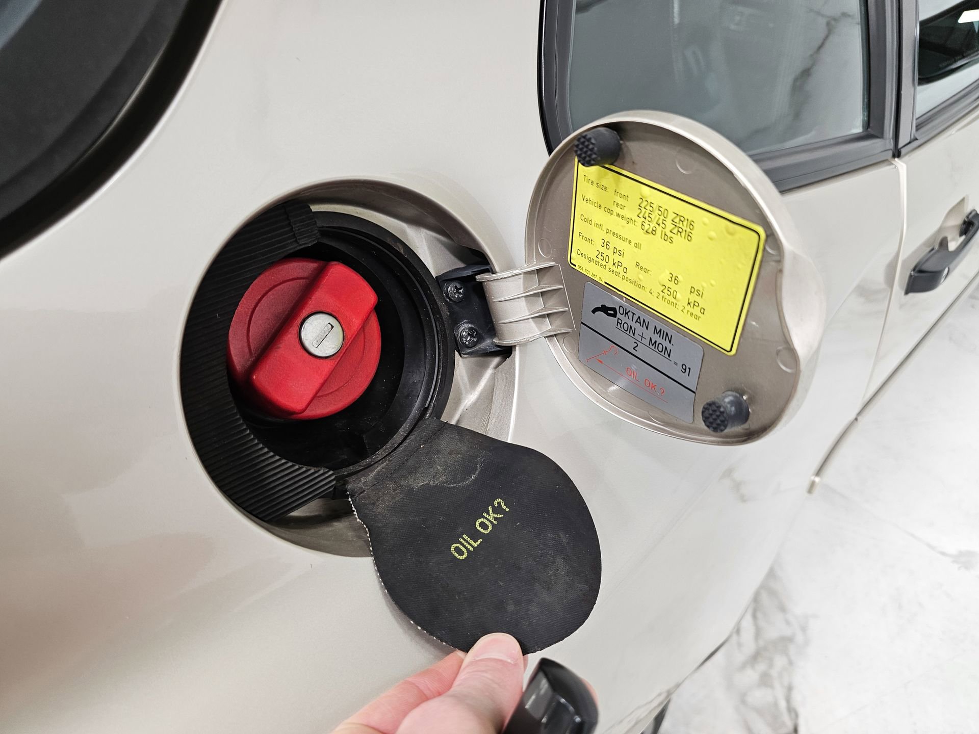 Used 1989 Porsche 944 Turbo image 19