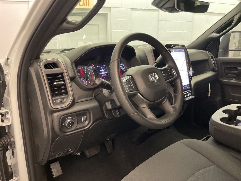 New 2026 RAM 3500 Tradesman AWD/4WD image 16