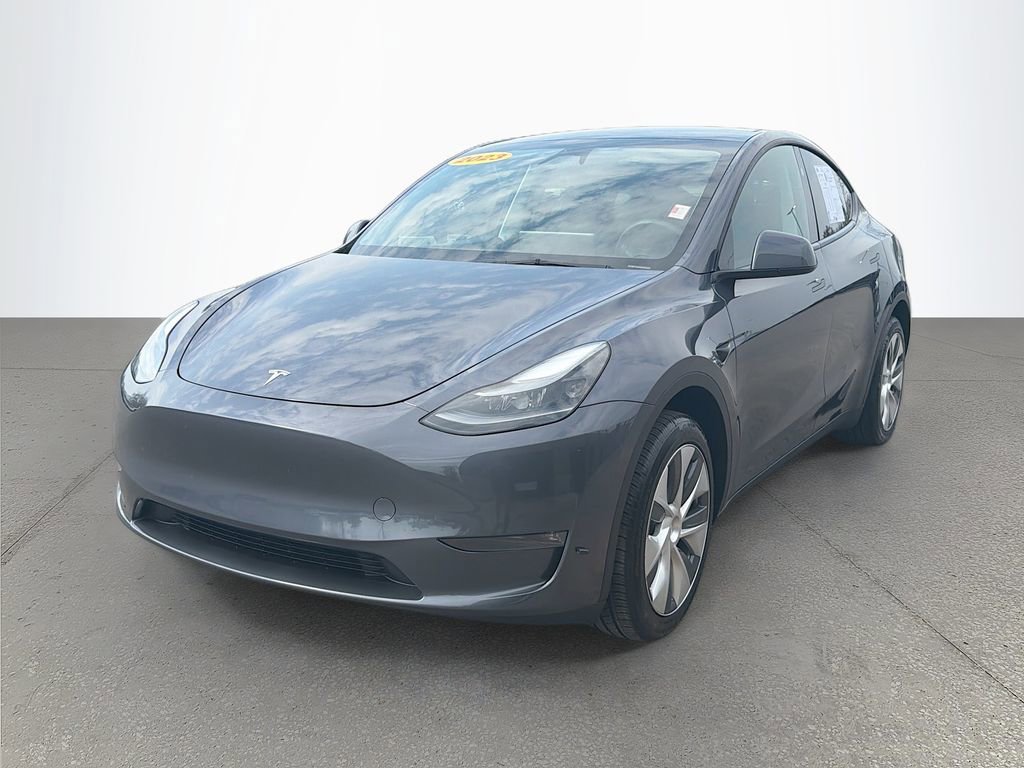 Used 2023 Tesla Model Y Long Range image 8