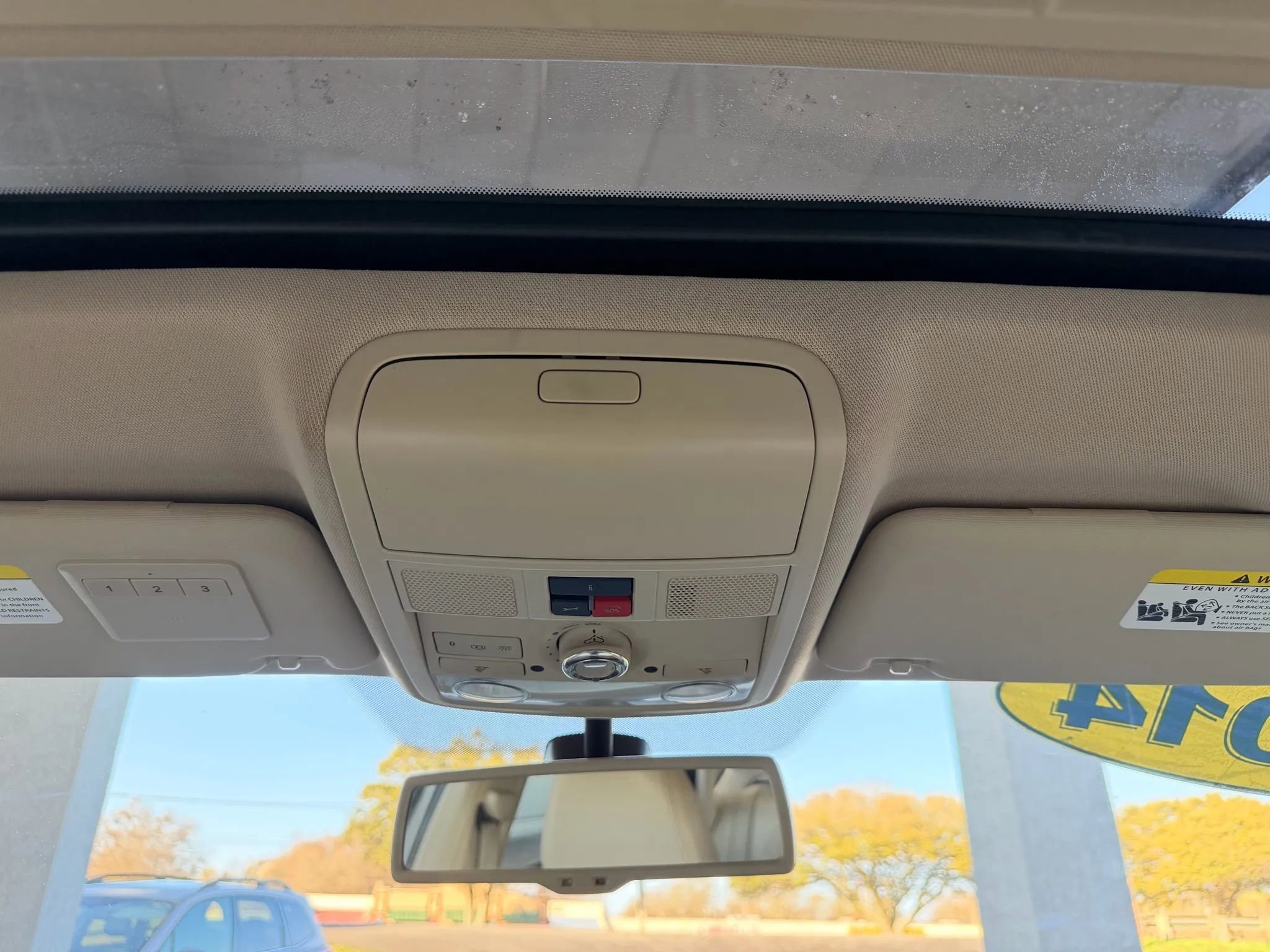 Used 2014 Volkswagen Passat TDI SEL Premium image 18