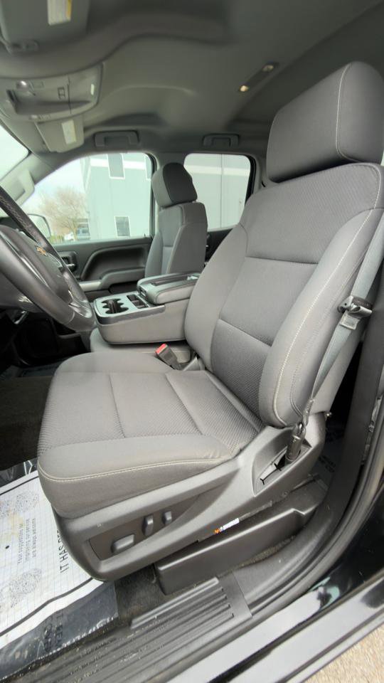 Used 2019 Chevrolet Silverado 1500 LT w/ All Star Edition AWD/4WD image 19
