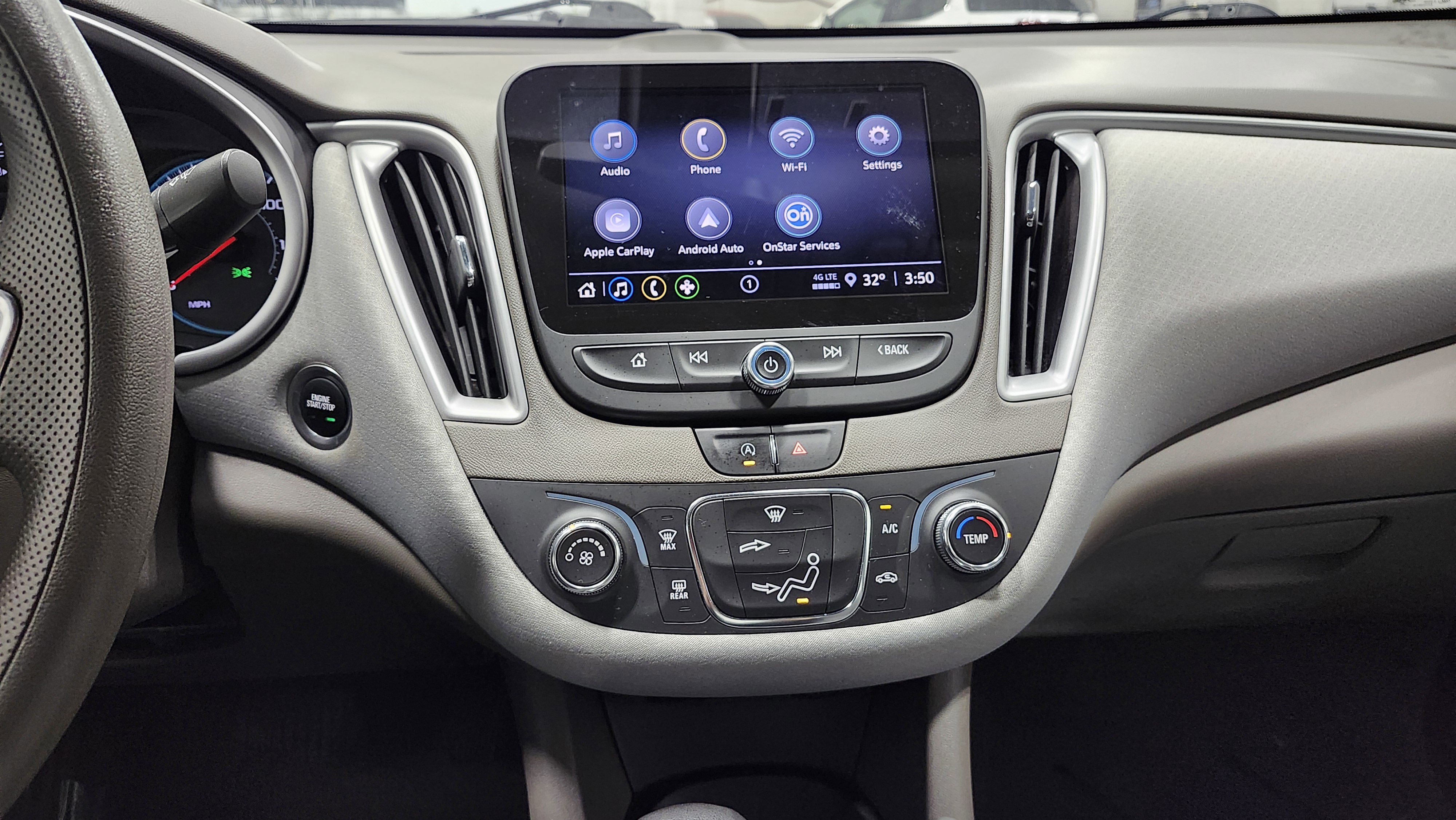 Used 2021 Chevrolet Malibu LS image 28