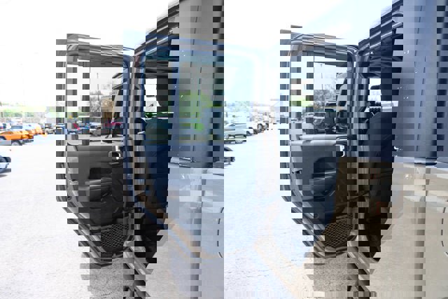 Used 2020 Jeep Gladiator Sport w/ Quick Order Package 24S image 11