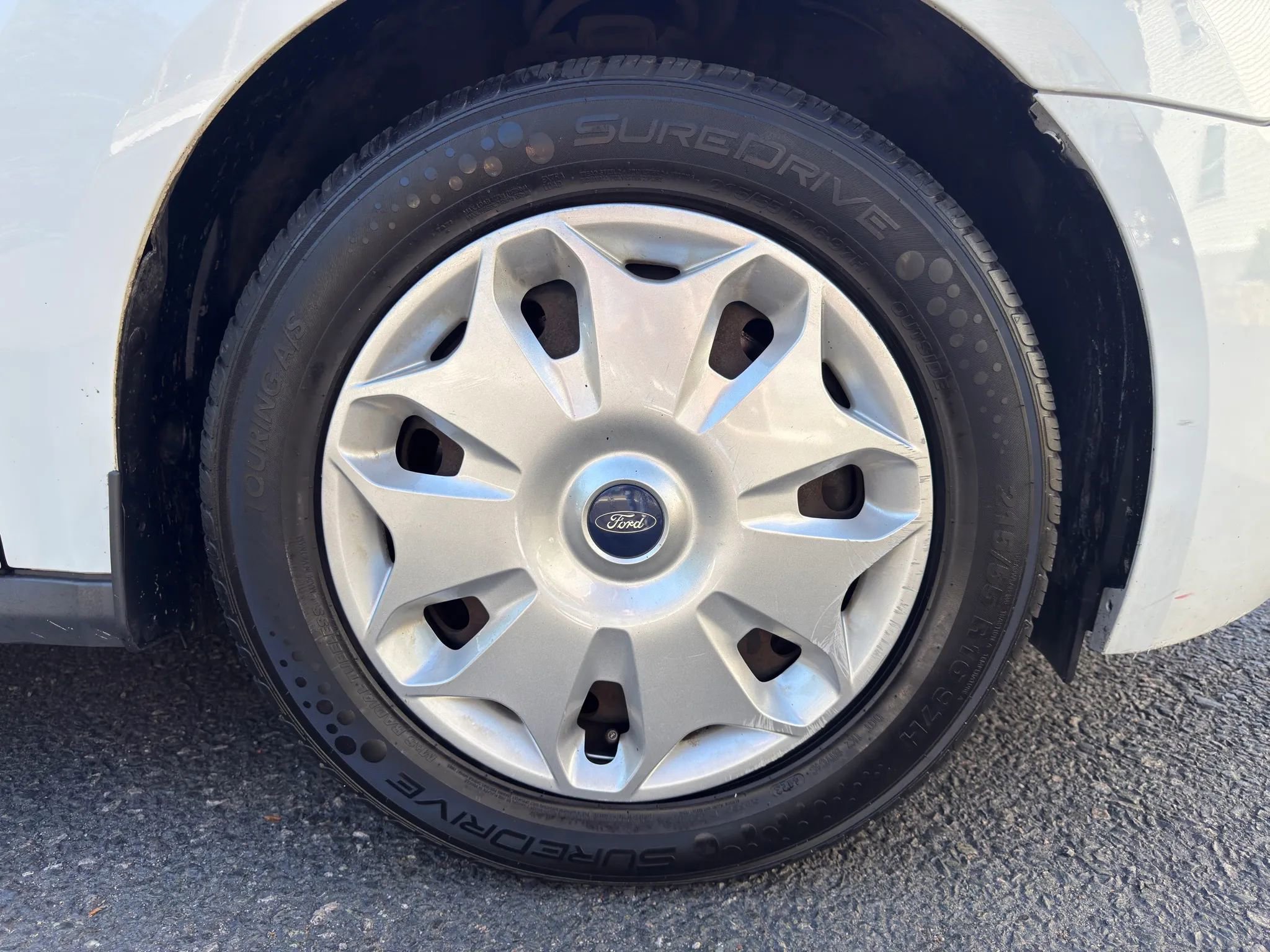 Used 2016 Ford Transit Connect XLT FWD image 9