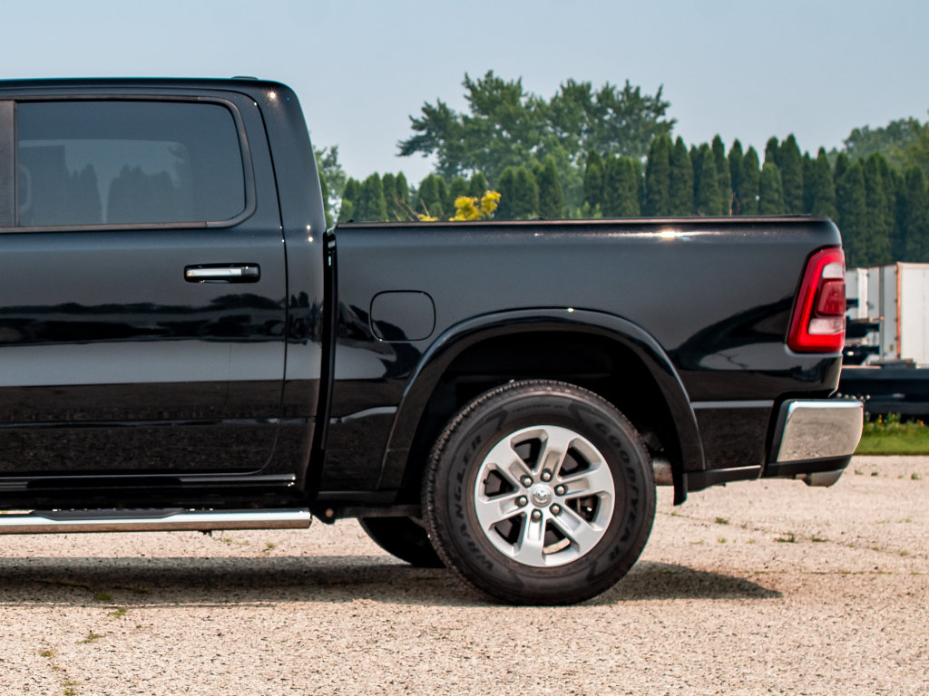 Used 2019 RAM 1500 Laramie AWD/4WD image 48