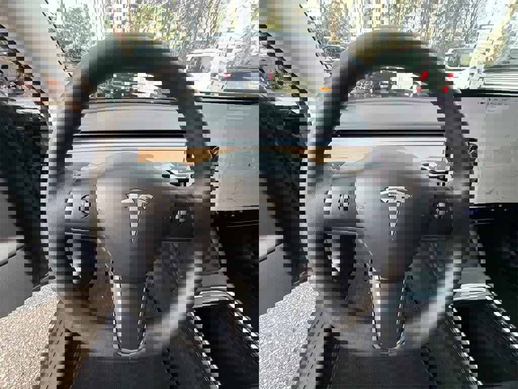 Used 2021 Tesla Model 3 Performance image 21