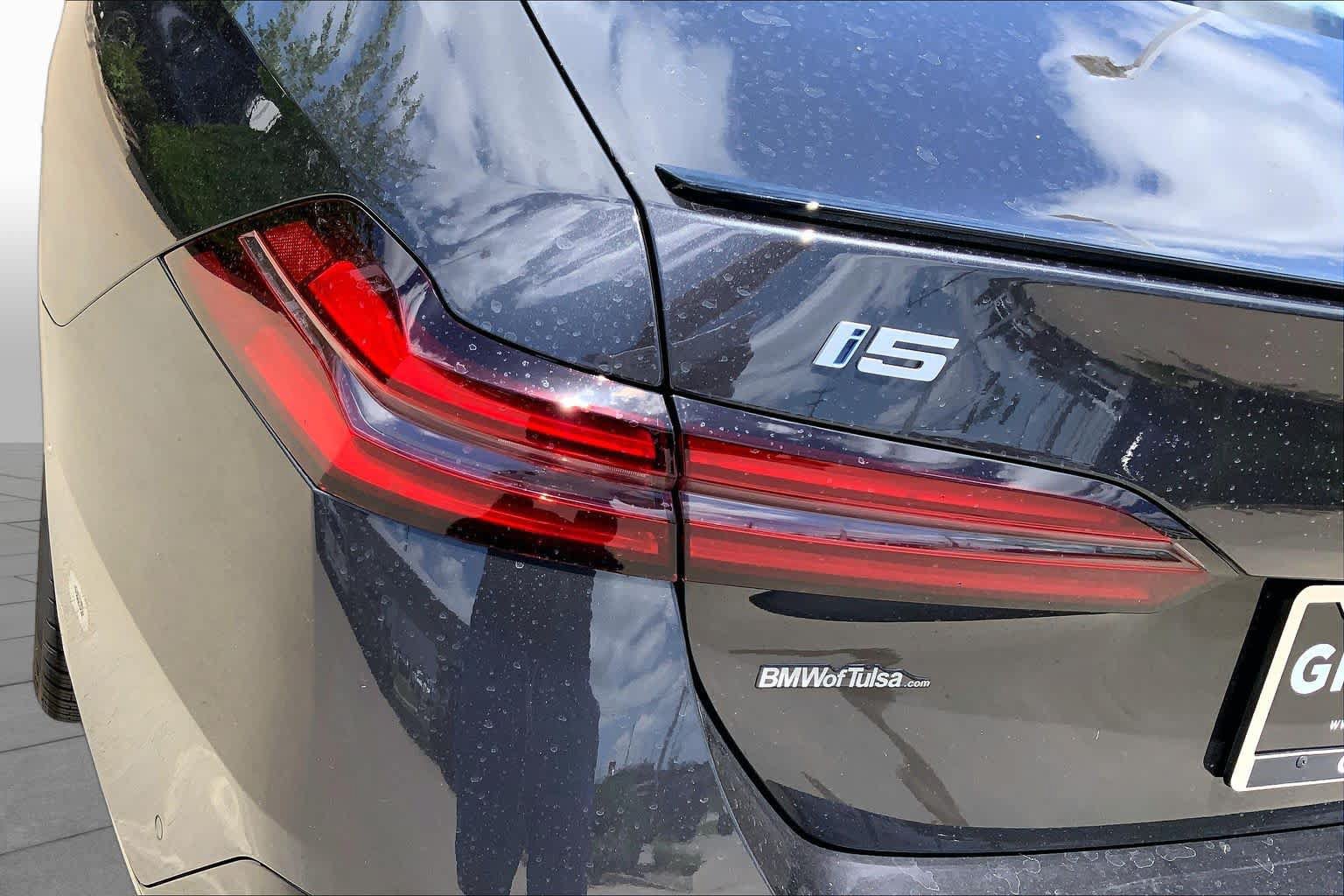 New 2026 BMW i5 M60 w/ Executive Package AWD/4WD image 14