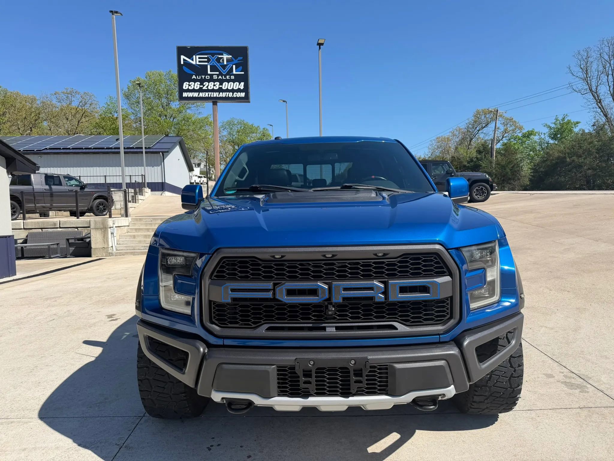 Used 2017 Ford F150 Raptor w/ Equipment Group 802A Luxury image 4