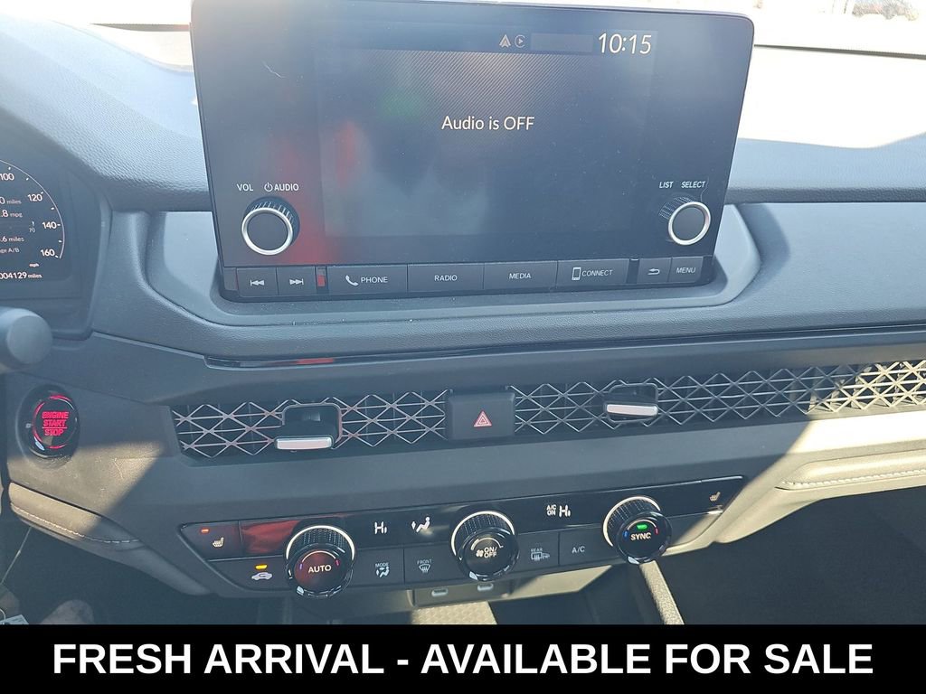 Used 2025 Honda Accord SE image 11