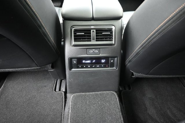 Certified 2024 MAZDA CX-90 3.3 Turbo w/ Premium Plus Pkg AWD/4WD image 21
