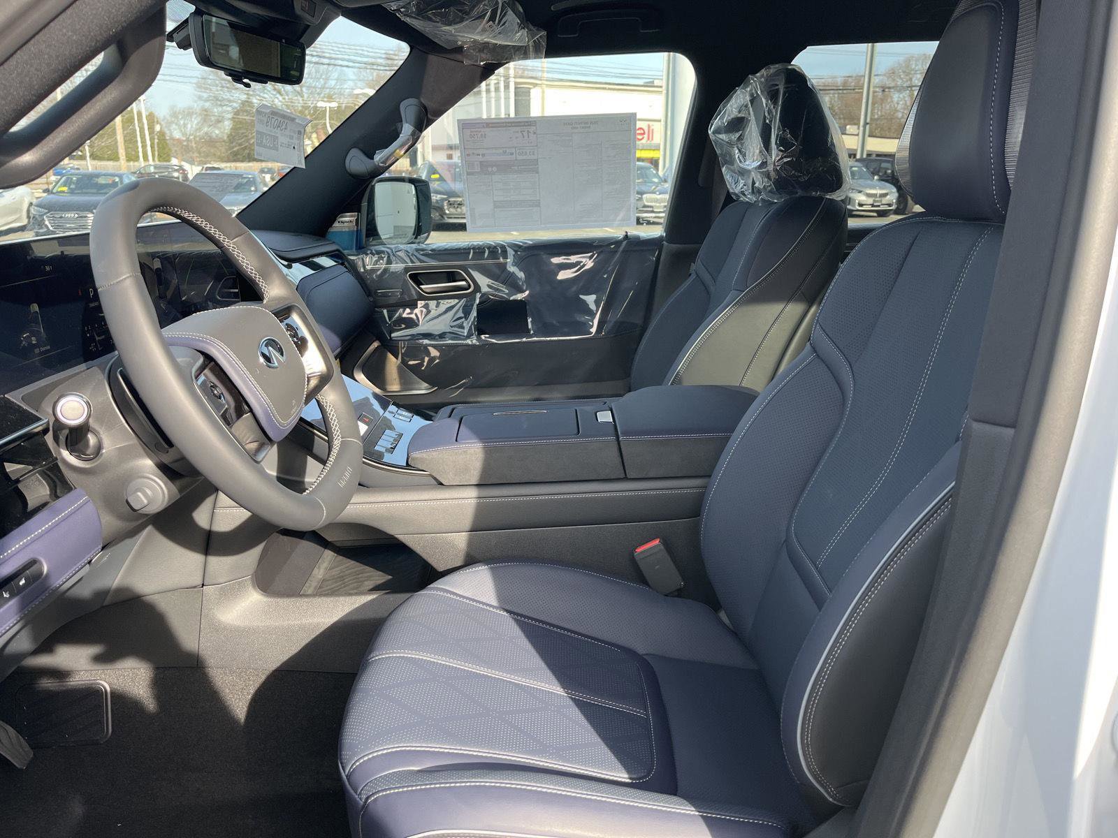 New 2026 INFINITI QX80 4WD w/ Sport Exterior Package image 9