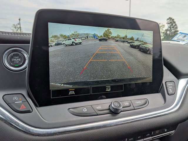 Used 2025 Chevrolet Blazer LT AWD/4WD image 12