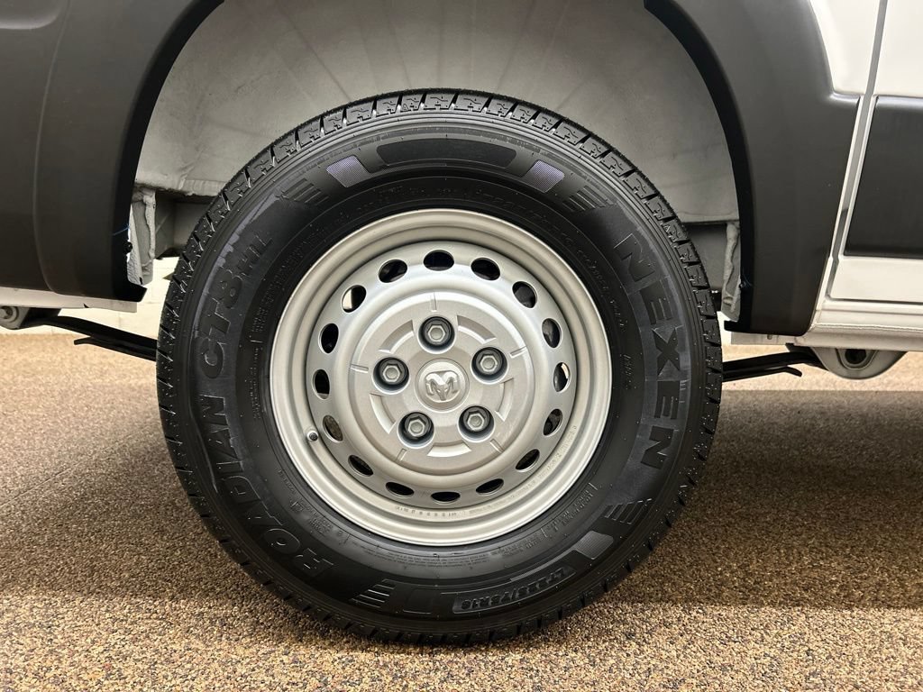 Used 2026 RAM ProMaster 1500 w/ Premium Convenience Group FWD image 28