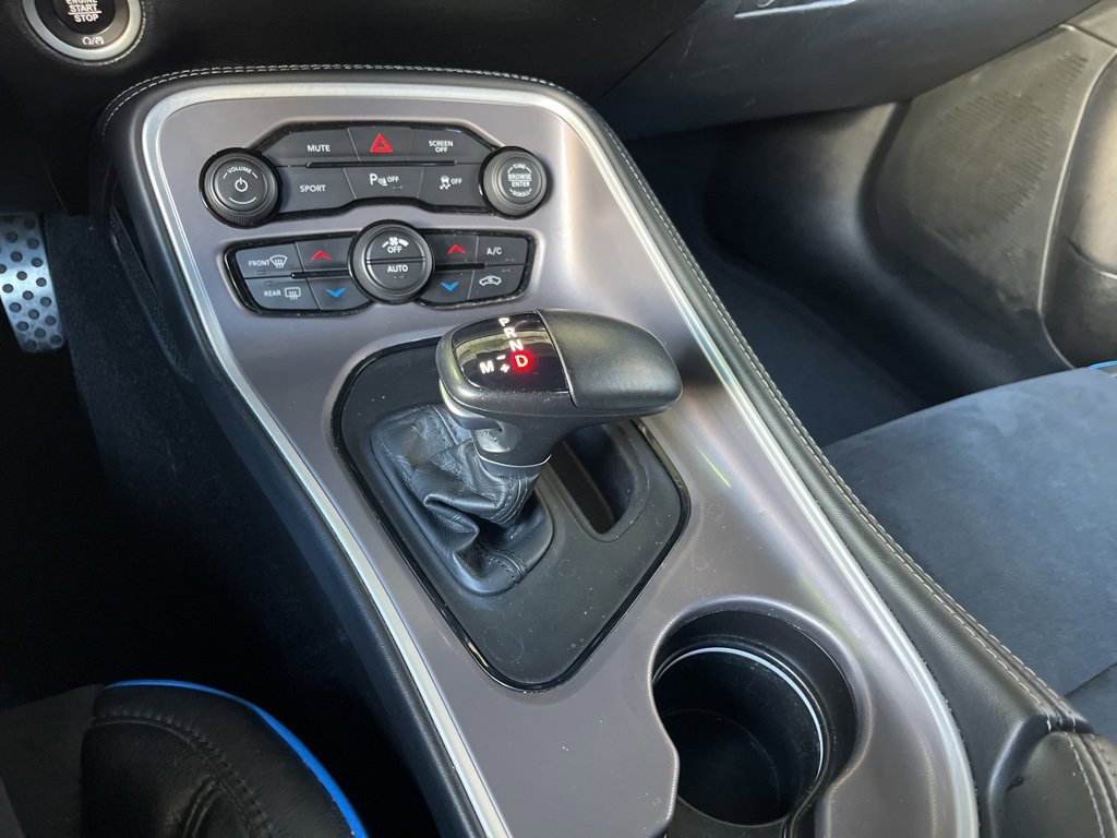 Used 2022 Dodge Challenger R/T w/ Blacktop Package image 41