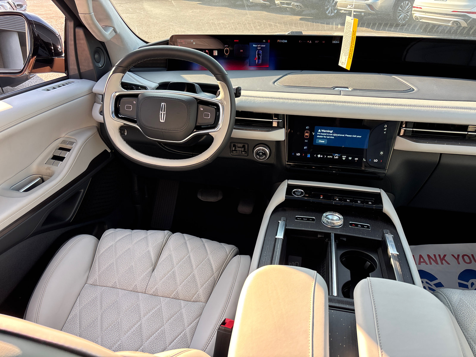 New 2026 Lincoln Navigator Black Label w/ Black Label Special Edition AWD/4WD image 30