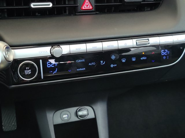 Certified 2024 Hyundai Ioniq 5 Limited RWD image 26