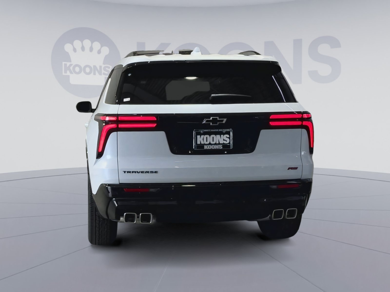 New 2026 Chevrolet Traverse RS w/ LPO, Floor Liner Package FWD image 10