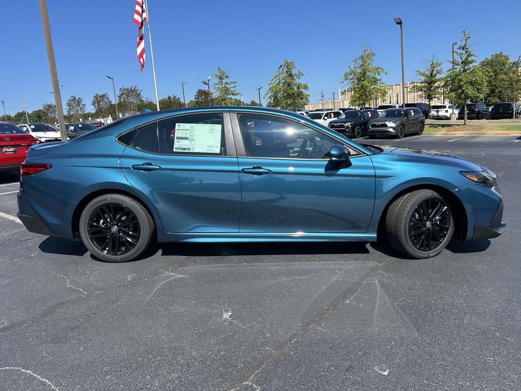 New 2026 Toyota Camry SE FWD image 2