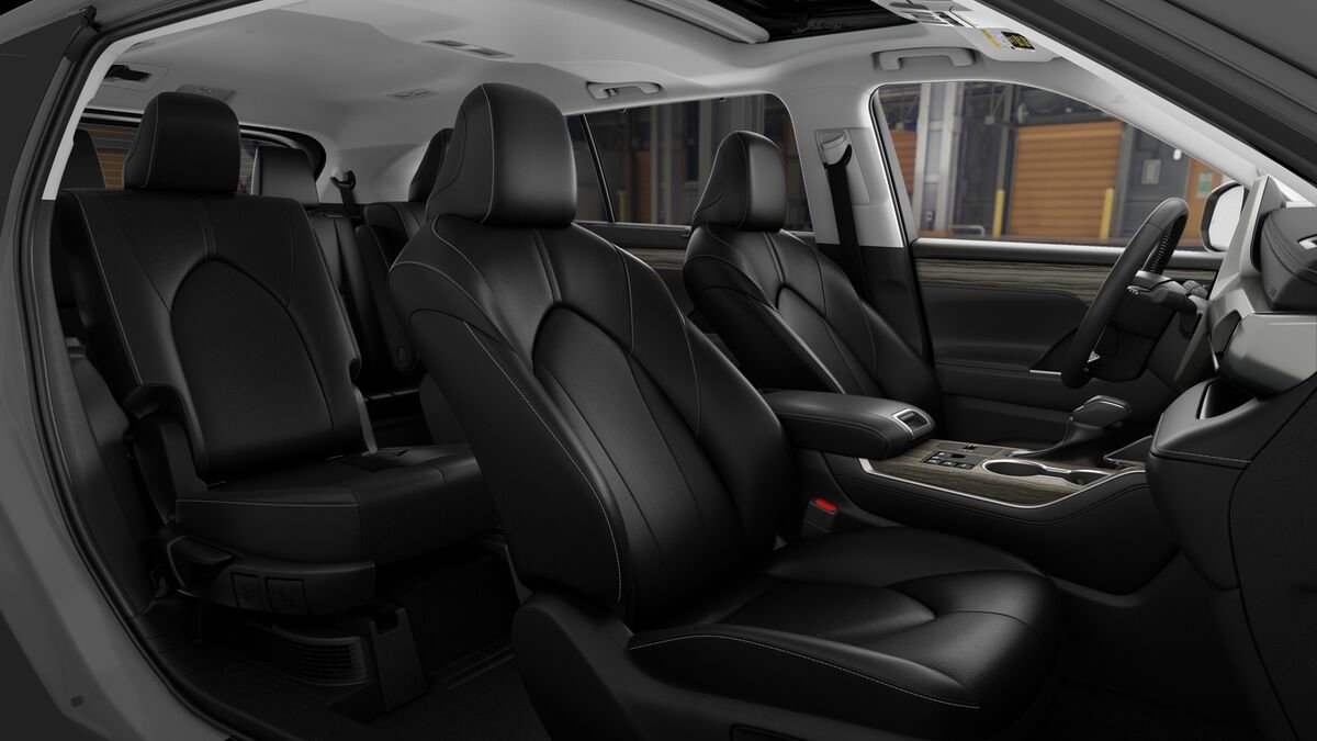 New 2026 Toyota Highlander Limited image 23