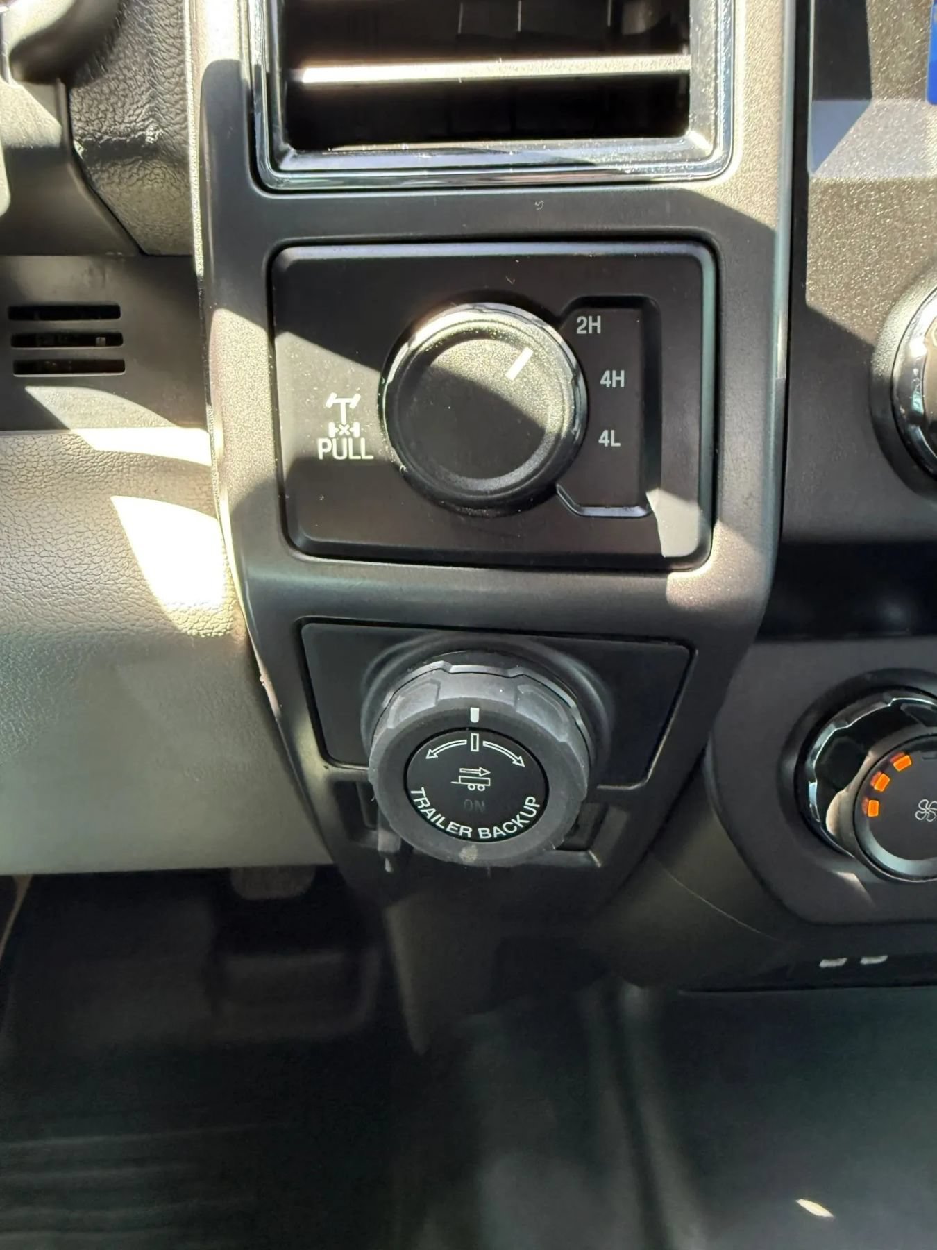 Used 2019 Ford F150 XLT w/ Max Trailer Tow Package AWD/4WD image 33
