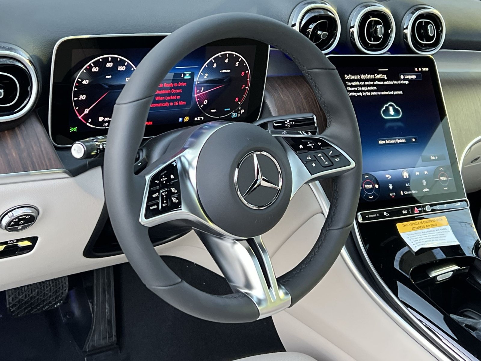 Certified 2026 Mercedes-Benz GLC 300 4MATIC image 14